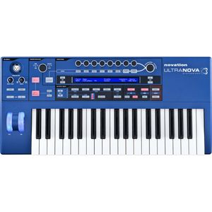 Sintetizador de Modelagem Analógica ULTRANOVA - Novation