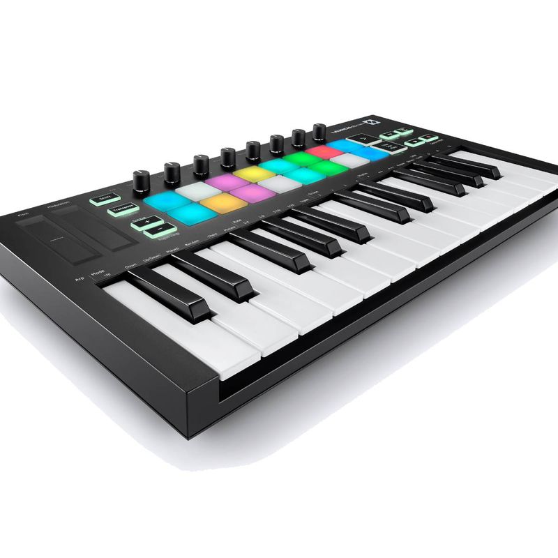 controlador-launchkey-mini-mk3-novation-1