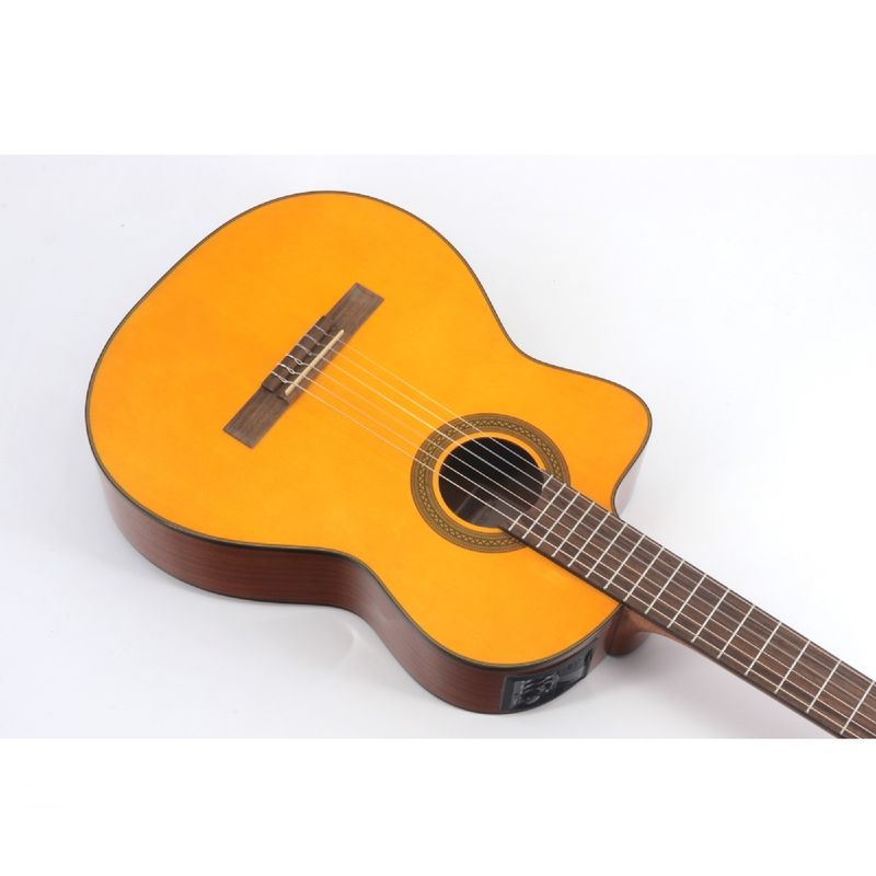 Violao-Eletroacustico-Classico-Com-Cutaway-GC1-CE-LH---Takamine-2
