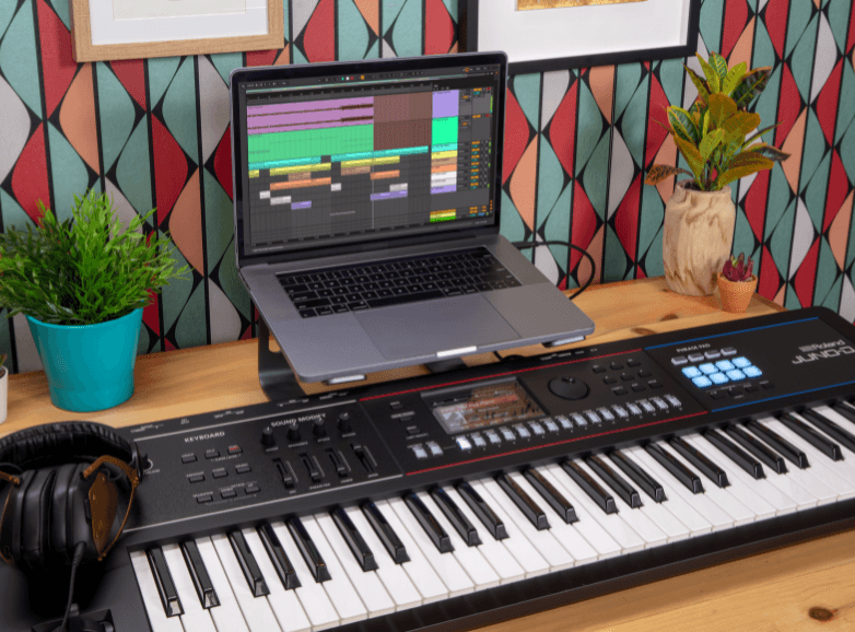 Sintetizador Roland JUNO-D6 - Ninja Som