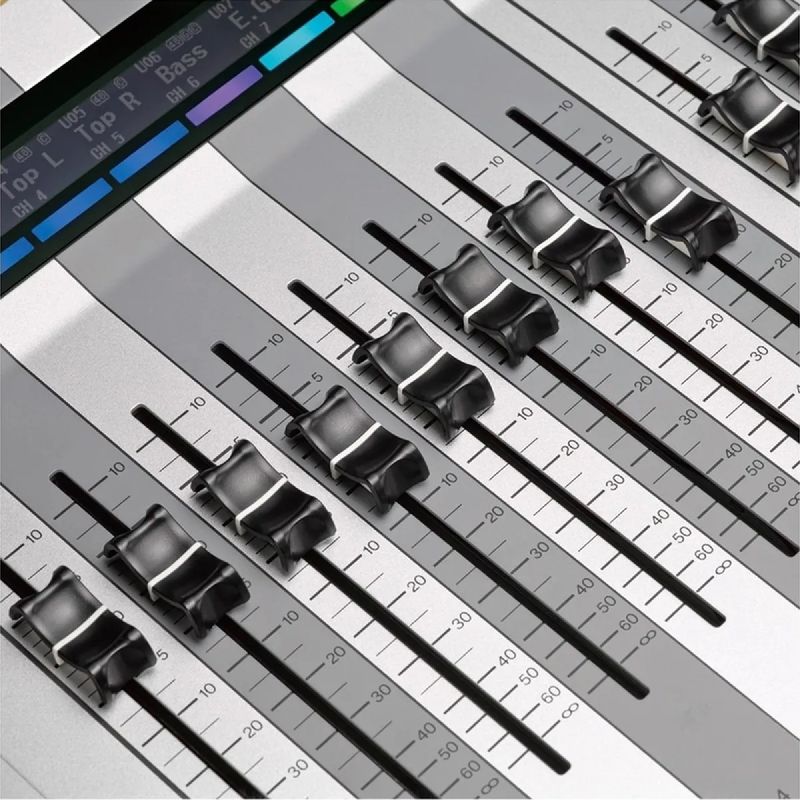 Mesa-de-Som-Digital-TF-5---Yamaha-5